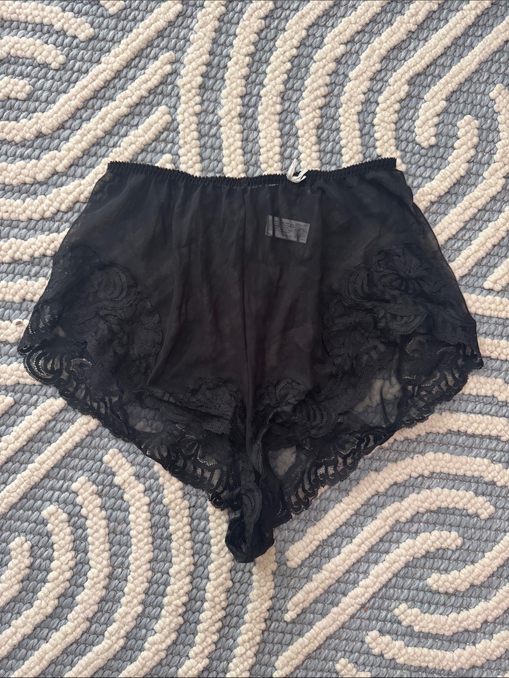 Vintage Oscar de la Renta Black Sheer Lace Tap Pants Panties Size 7 USA Made